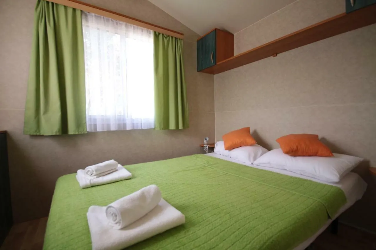 Mobile Home Plat Kožino 0*,  Croacia